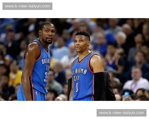 2016年骑士与雷霆的史诗对决：当勒布朗遇上威少与杜兰特